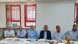 בני עייש